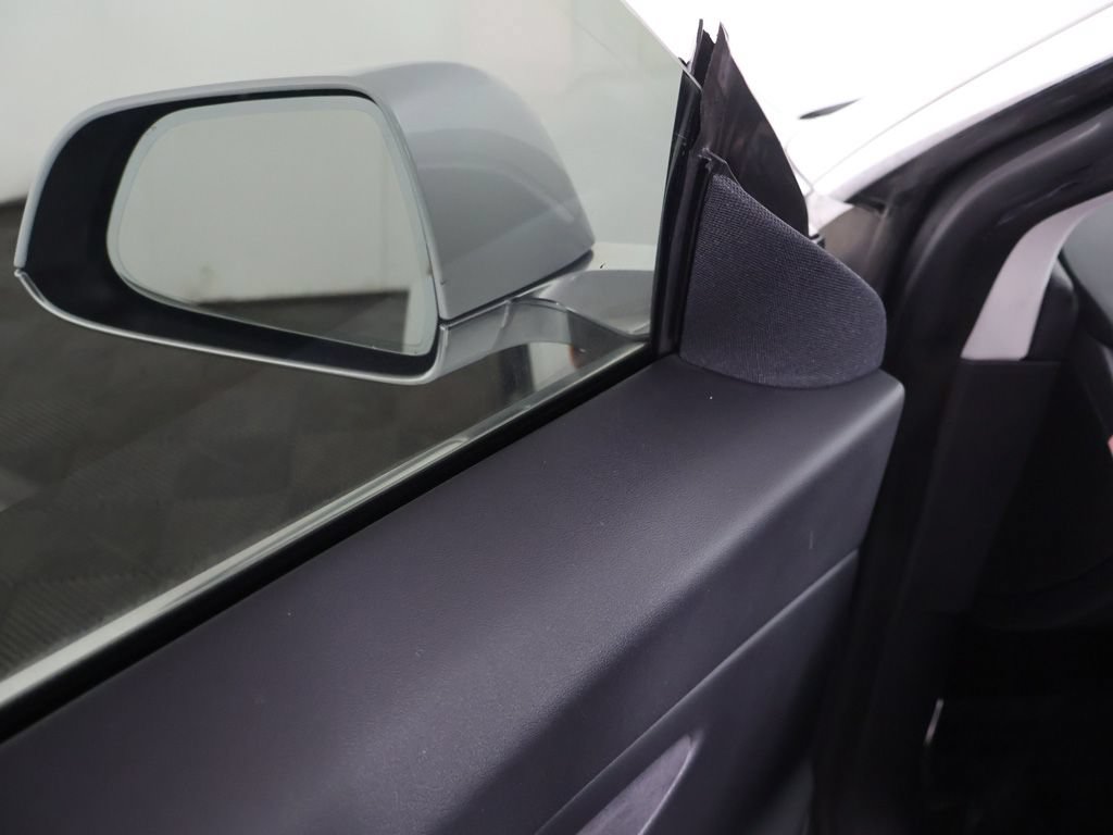 Used 2020 Tesla Model 3 Long Range AWD/4WD image 32