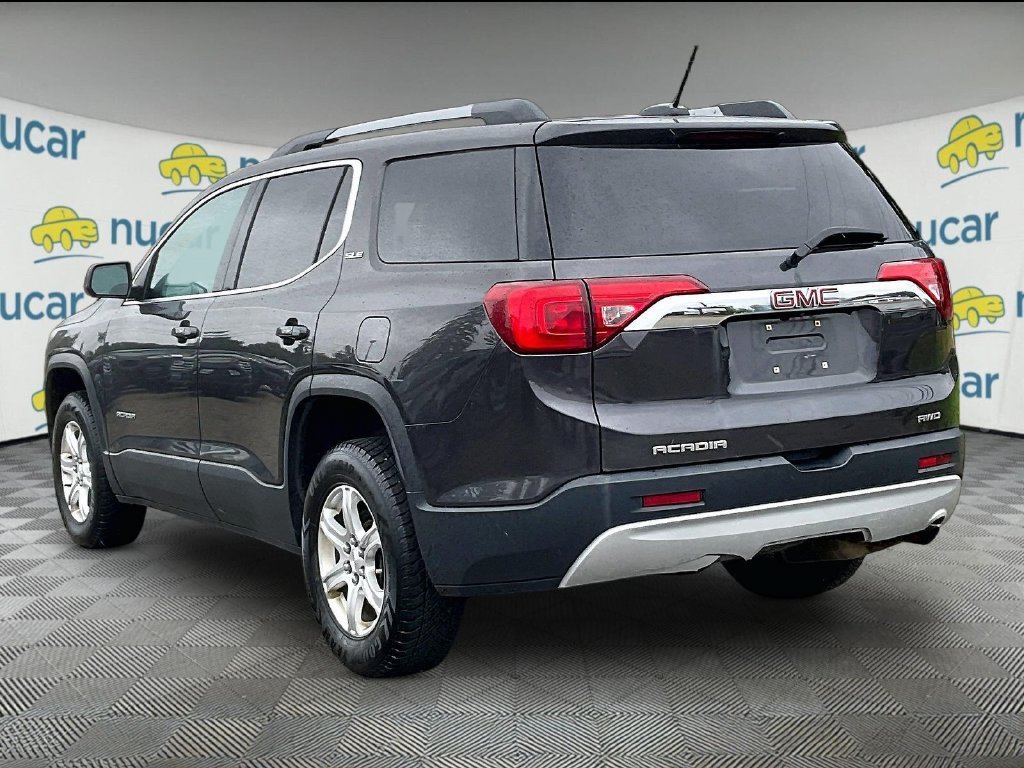 Used 2019 GMC Acadia SLE AWD/4WD image 4