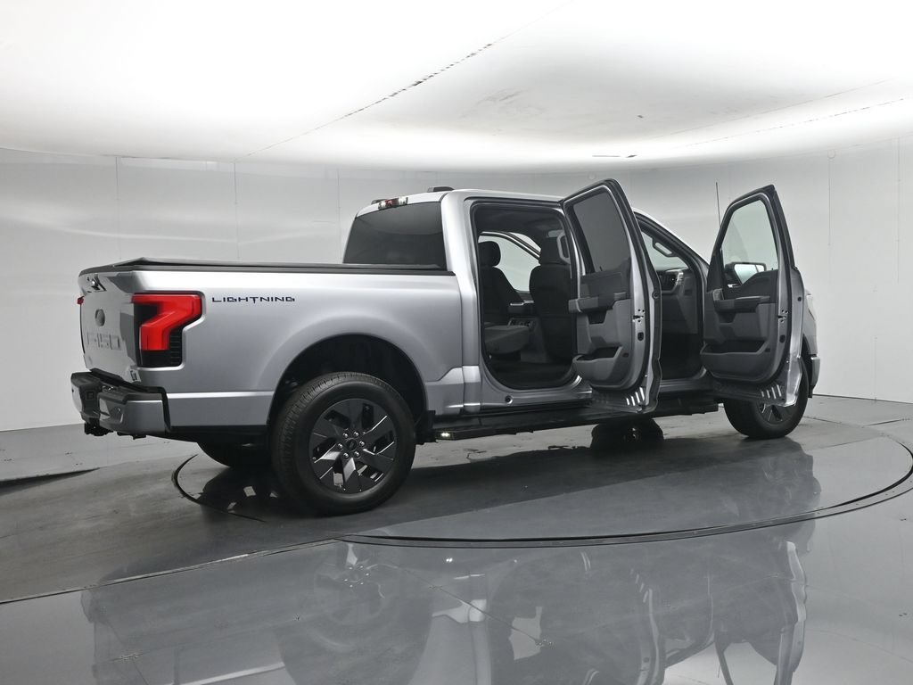 Used 2022 Ford F150 Lightning XLT w/ Equipment Group 312A High AWD/4WD image 6