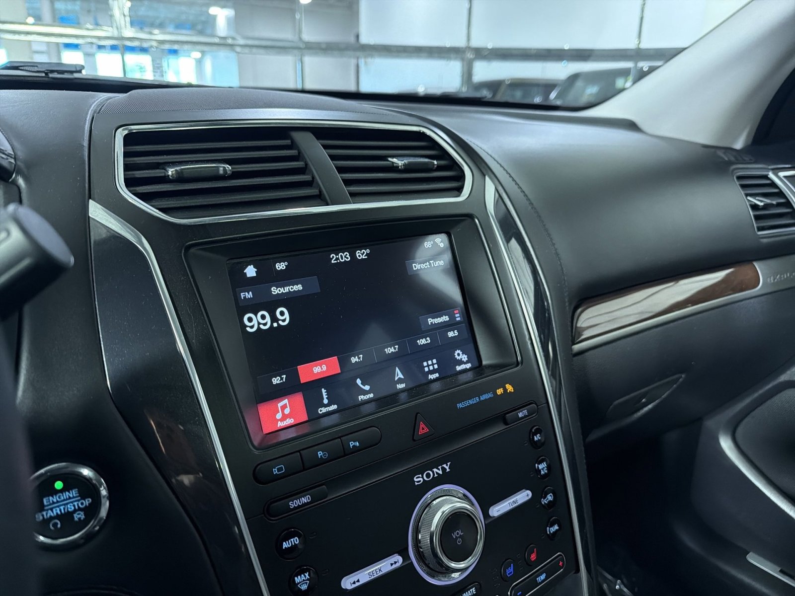 Used 2019 Ford Explorer Platinum AWD/4WD image 50