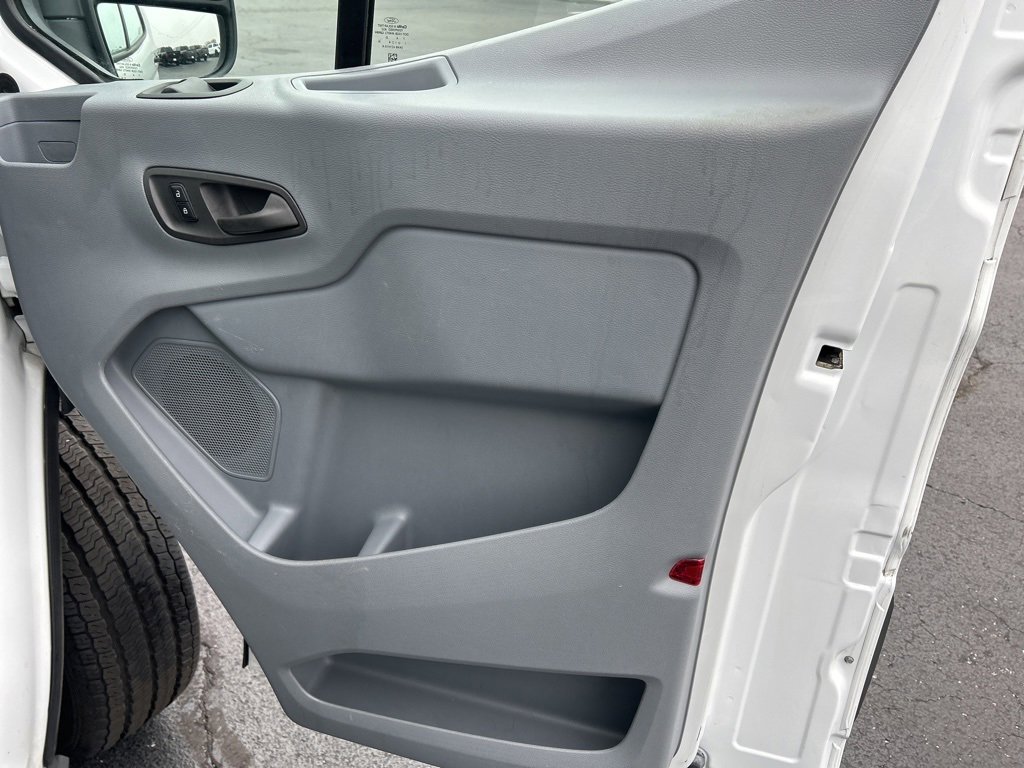 Used 2018 Ford Transit 150 130 Low Roof image 16