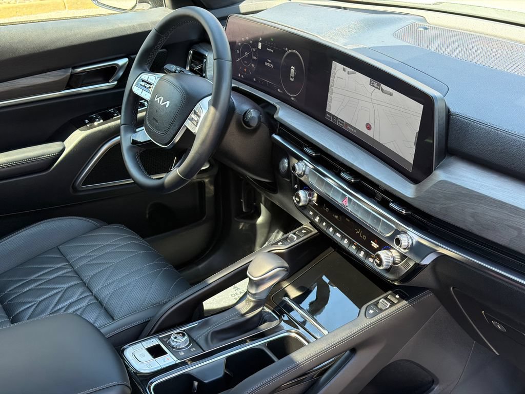Used 2024 Kia Telluride SX Prestige X-Pro AWD/4WD image 9