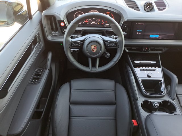 New 2026 Porsche Cayenne GTS image 17
