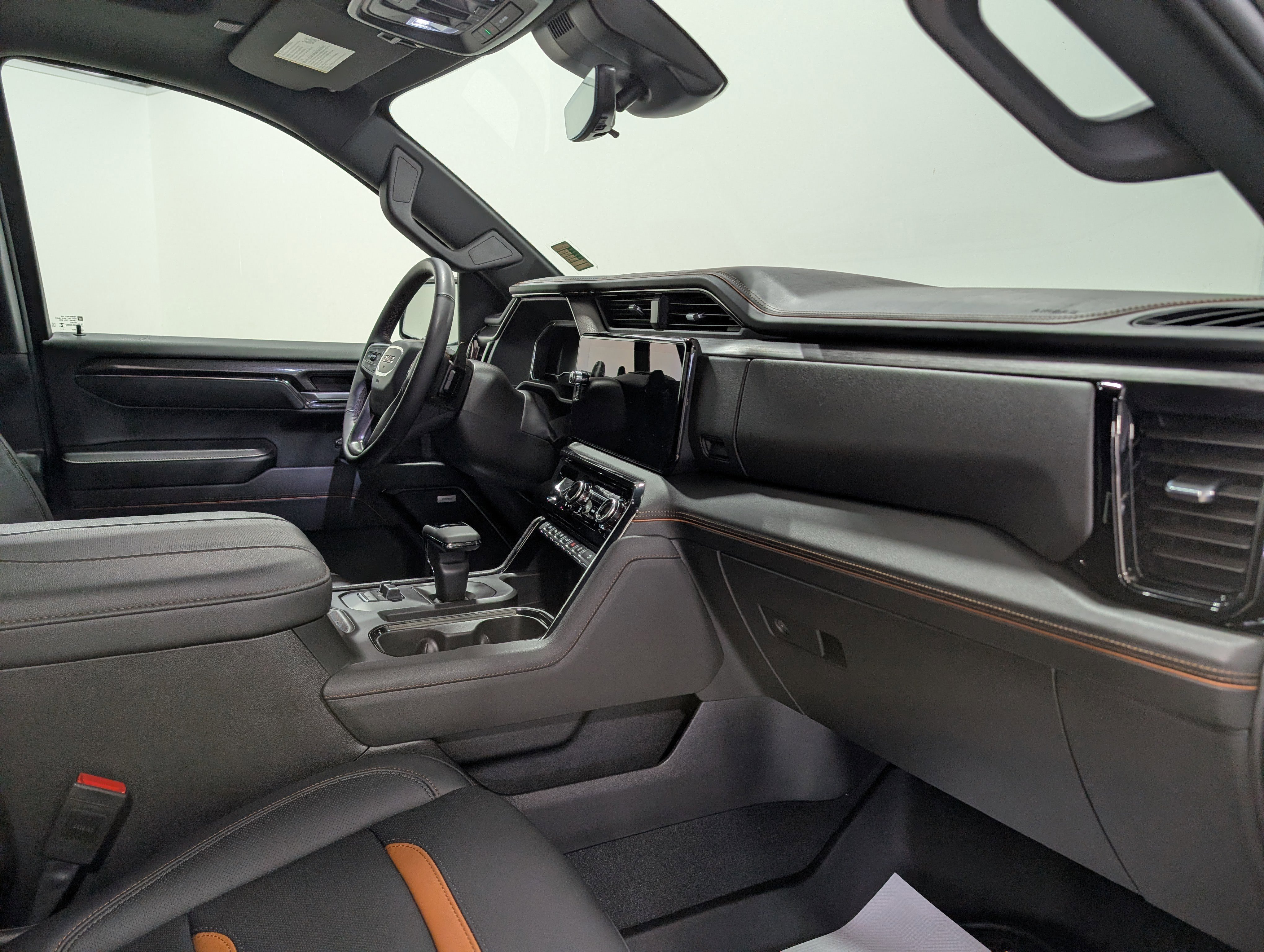 Used 2024 GMC Sierra 1500 AT4 w/ Technology Package image 20