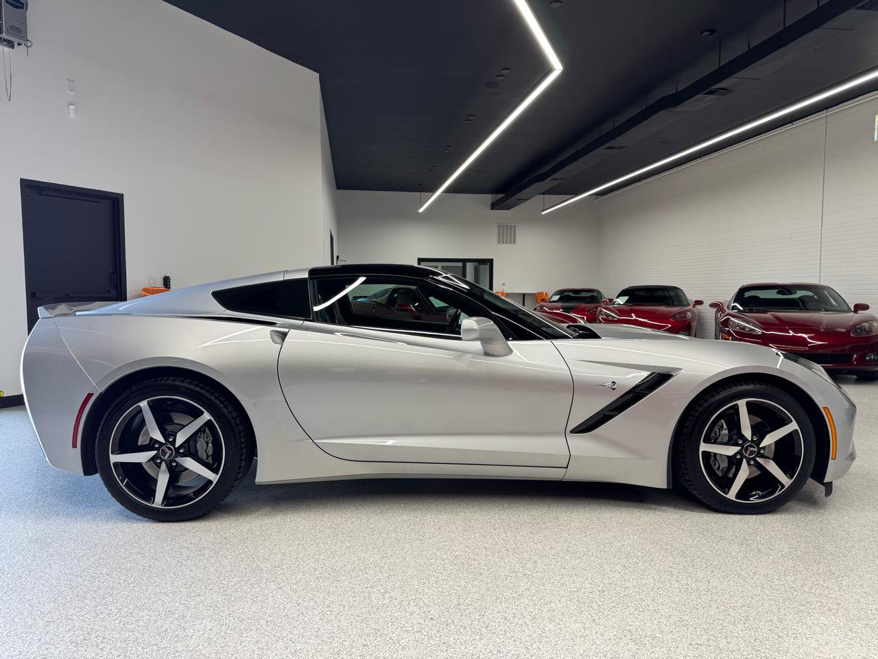 Used 2015 Chevrolet Corvette Stingray Coupe w/ 2LT Preferred Equipment Group RWD image 17