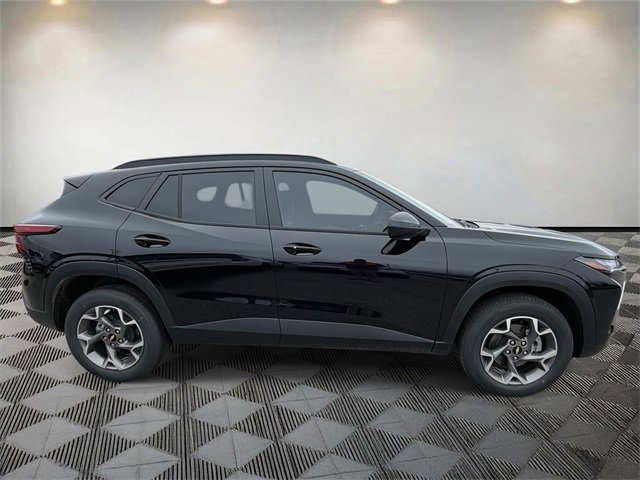 New 2026 Chevrolet Trax LT w/ Driver Confidence Package image 4