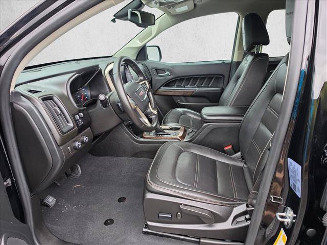 Used 2022 GMC Canyon Denali w/ Denali Black Edition Package AWD/4WD image 20
