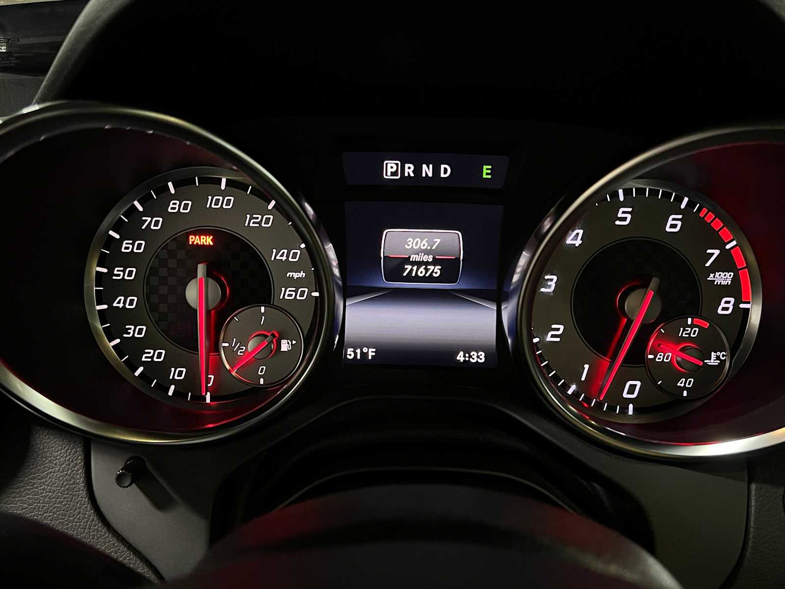 Used 2015 Mercedes-Benz SLK 350 image 24