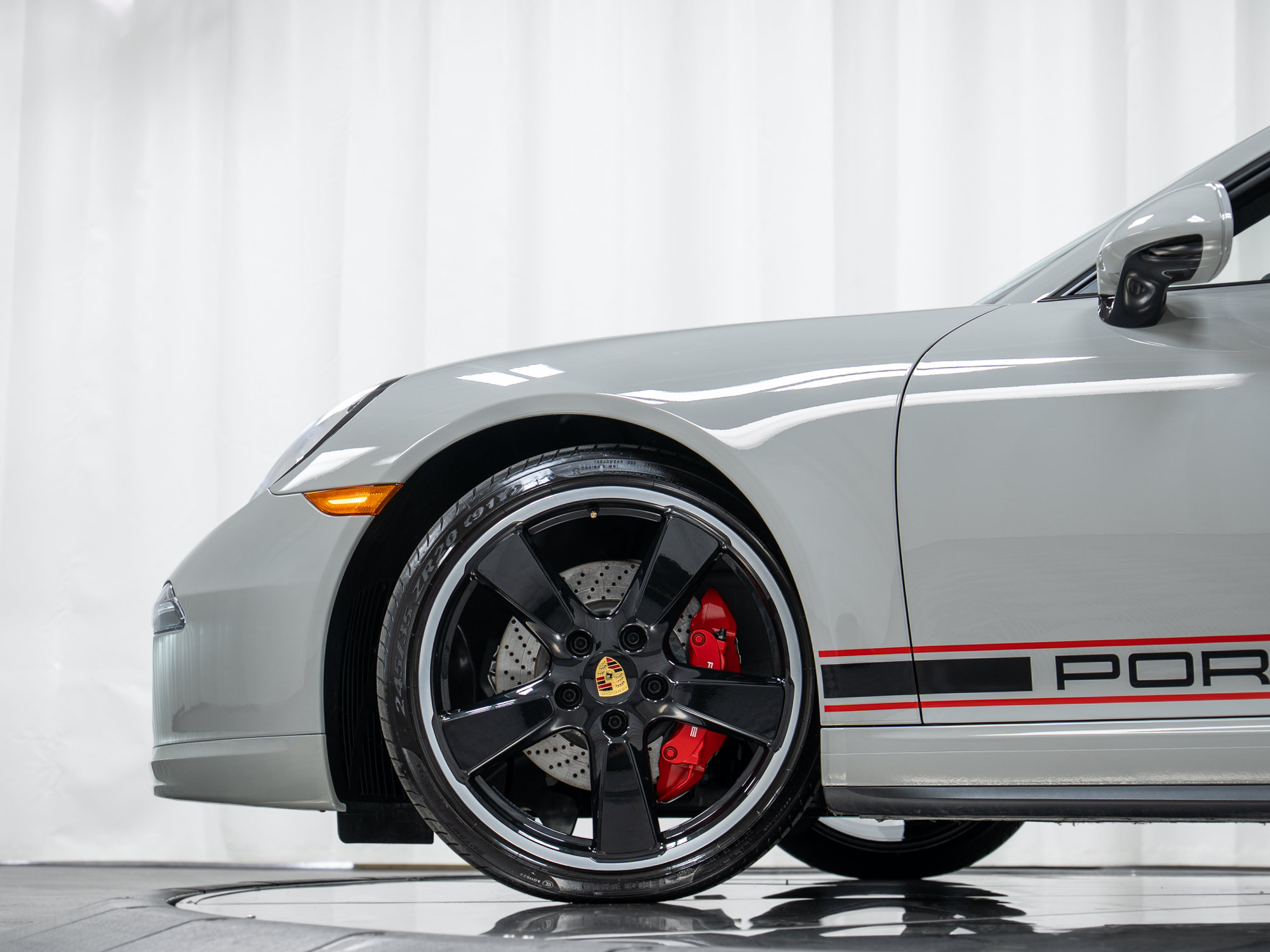 Certified 2016 Porsche 911 Carrera GTS RWD image 51