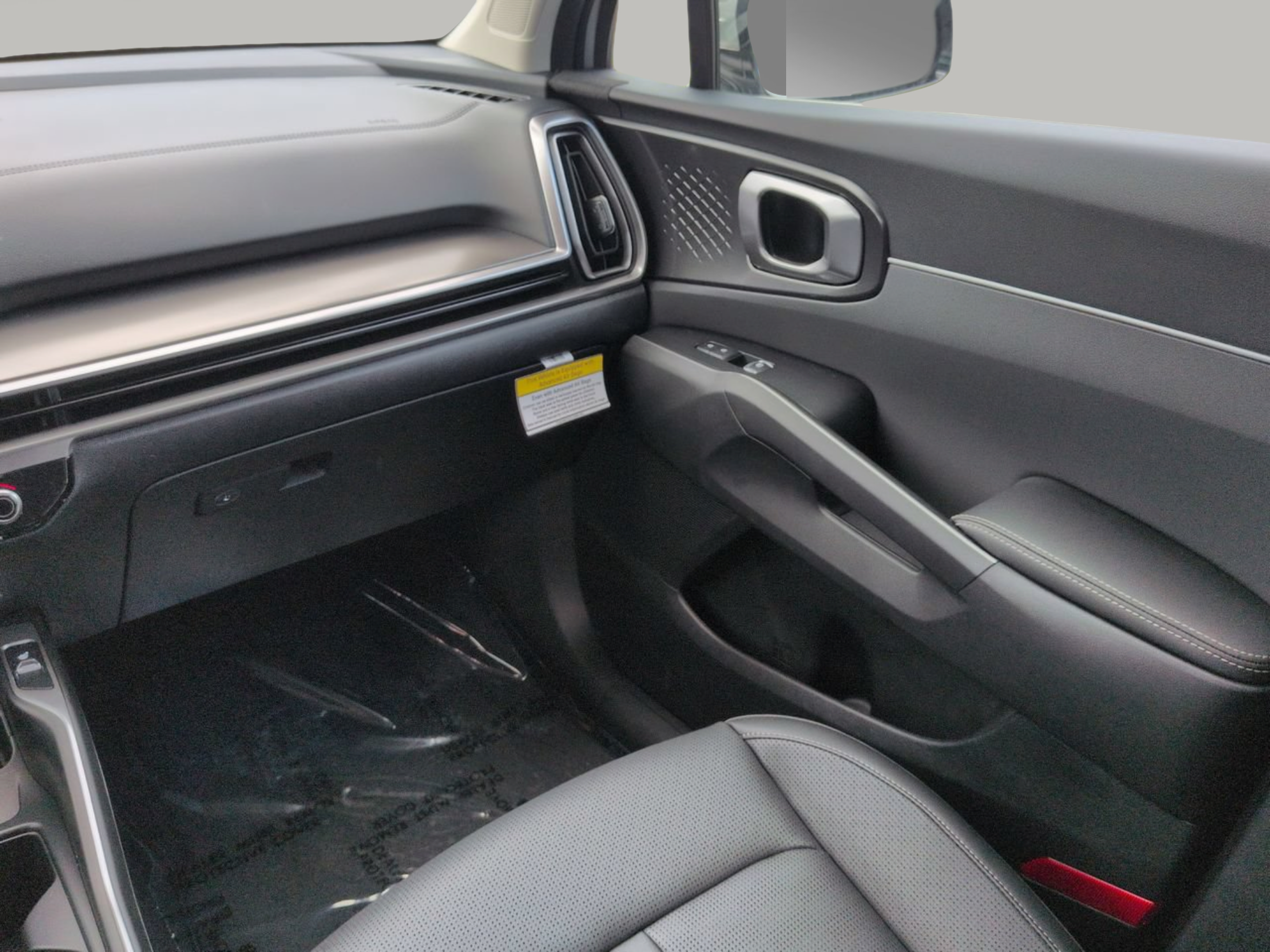 New 2026 Kia Sorento S w/ S Panoramic Sunroof Package FWD image 17