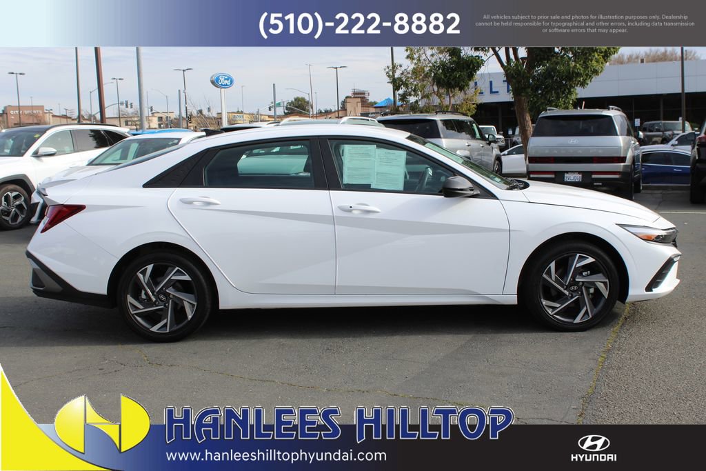 Used 2025 Hyundai Elantra SEL image 6