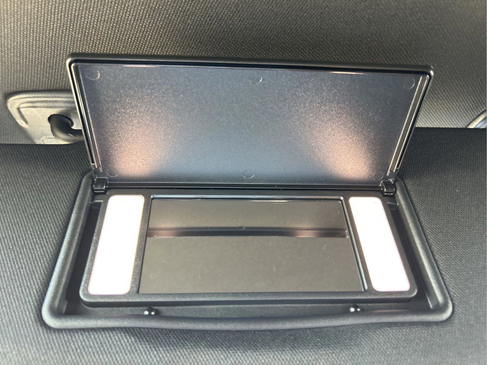 New 2026 Jeep Grand Cherokee Limited Reserve image 34