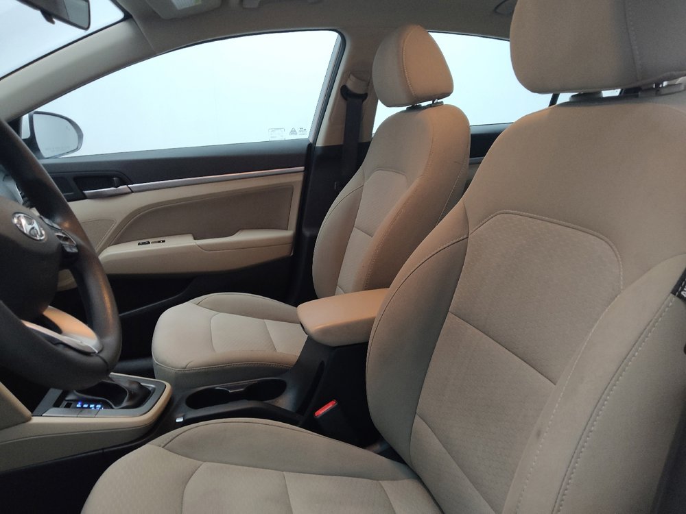 Used 2019 Hyundai Elantra SEL FWD image 17