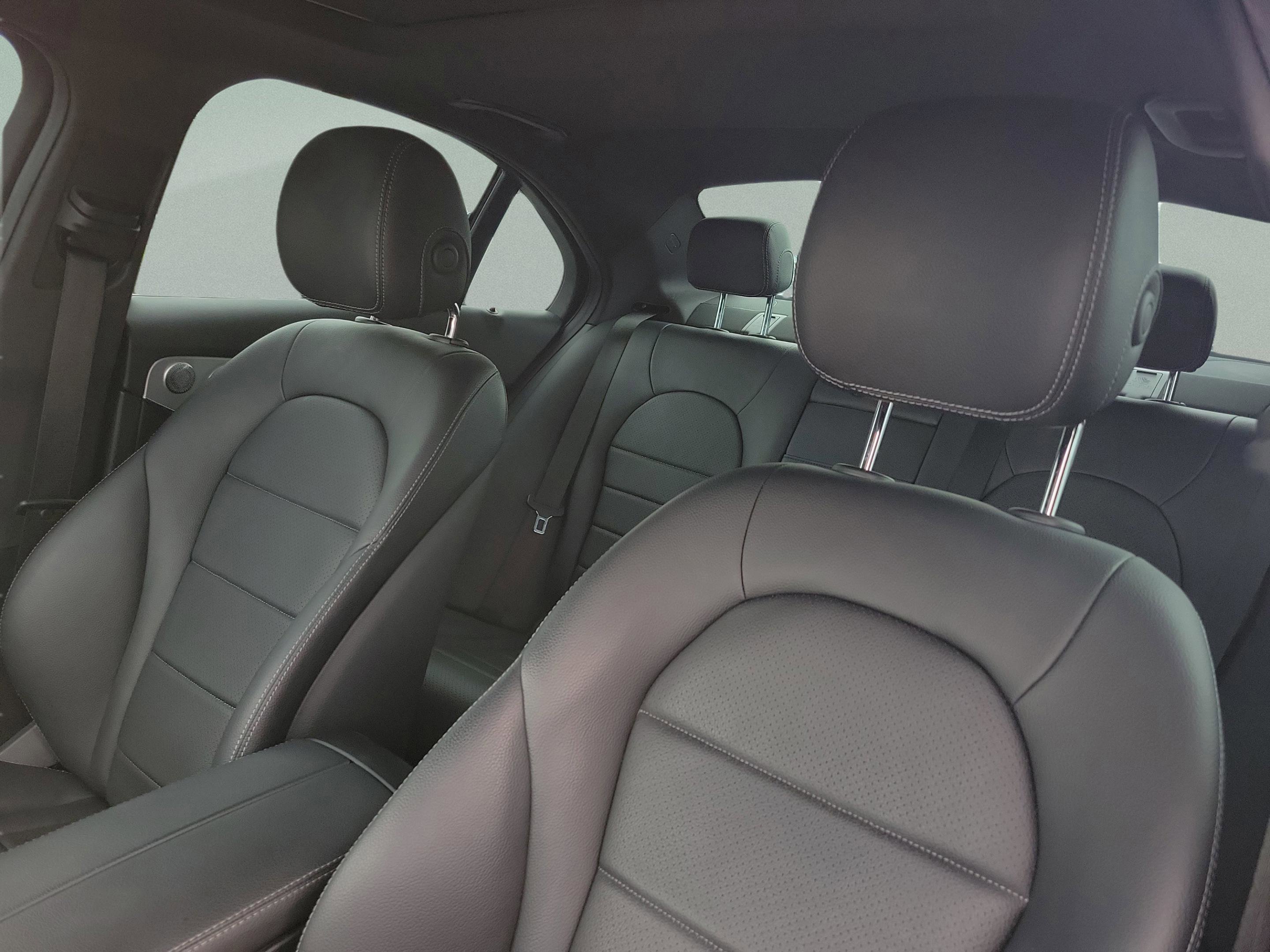 Used 2021 Mercedes-Benz C 300 Sedan image 13