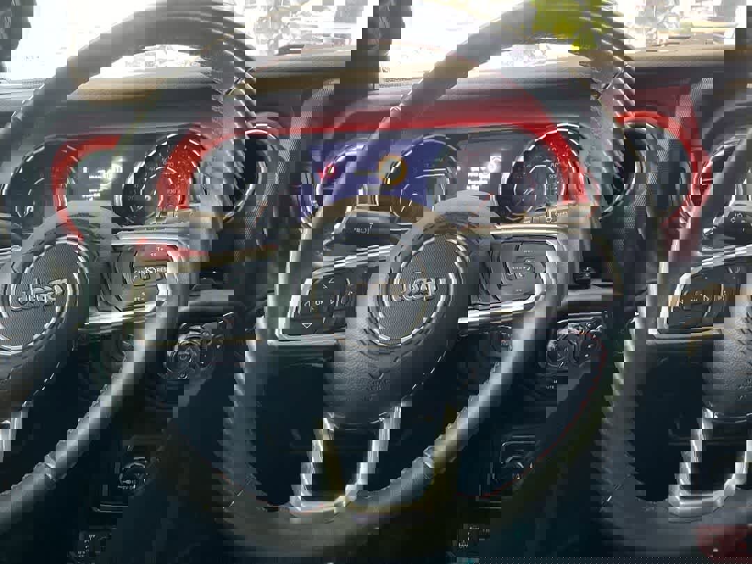 Used 2018 Jeep Wrangler Unlimited Rubicon image 15