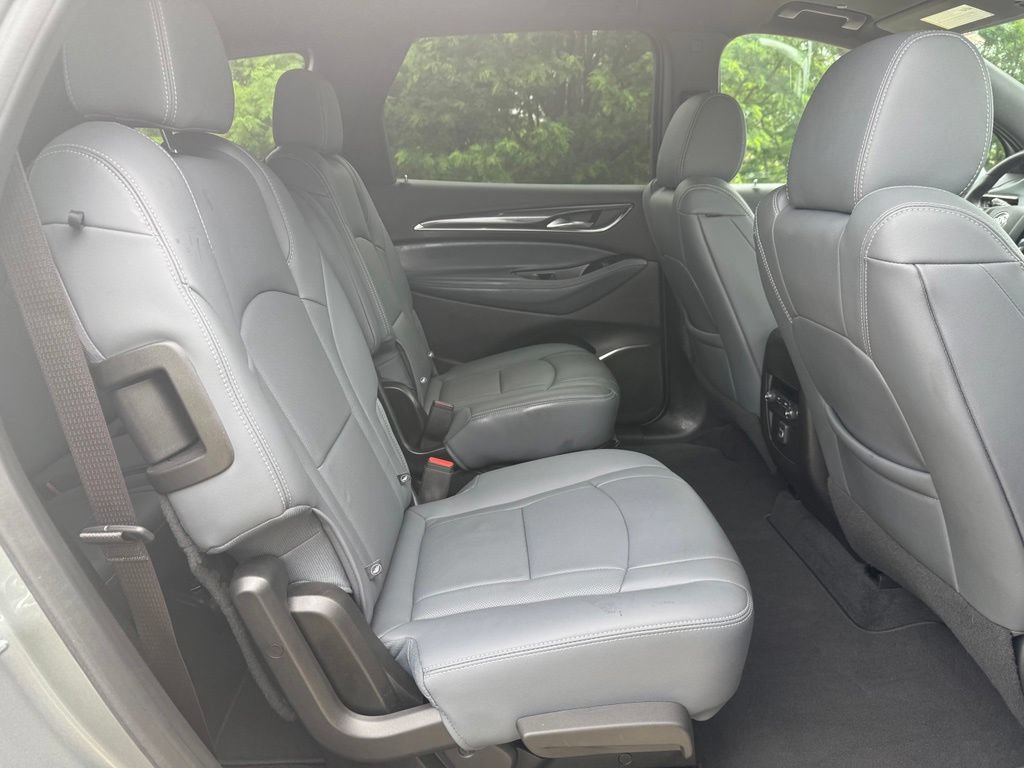 Used 2023 Buick Enclave Essence w/ Experience Buick Package AWD/4WD image 17