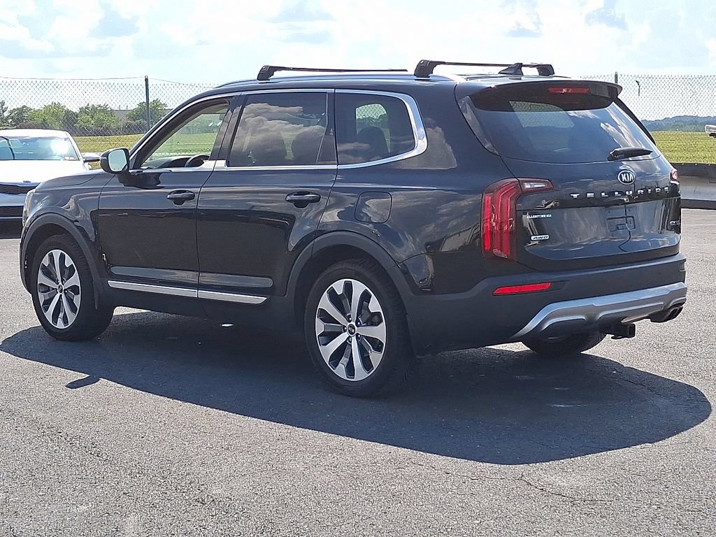 Used 2020 Kia Telluride EX w/ EX Premium Package AWD/4WD image 4
