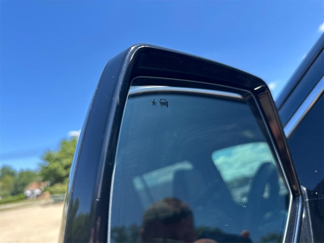 Used 2019 Cadillac Escalade ESV Platinum AWD/4WD image 32