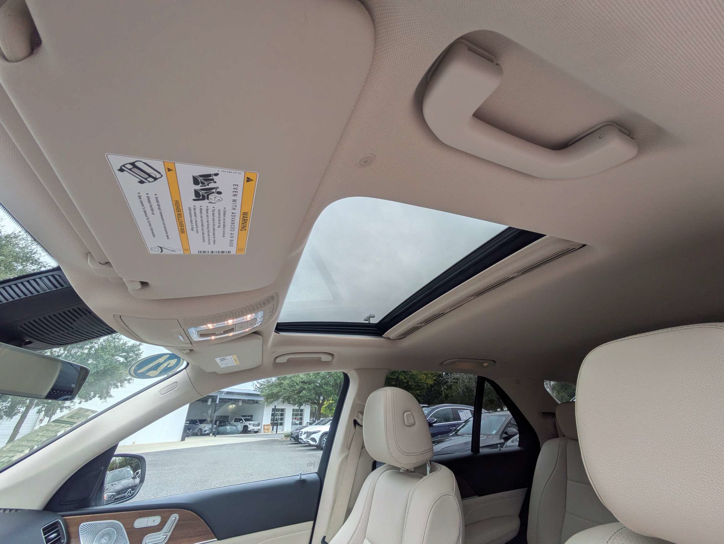 Used 2021 Mercedes-Benz GLE 350 4MATIC image 18