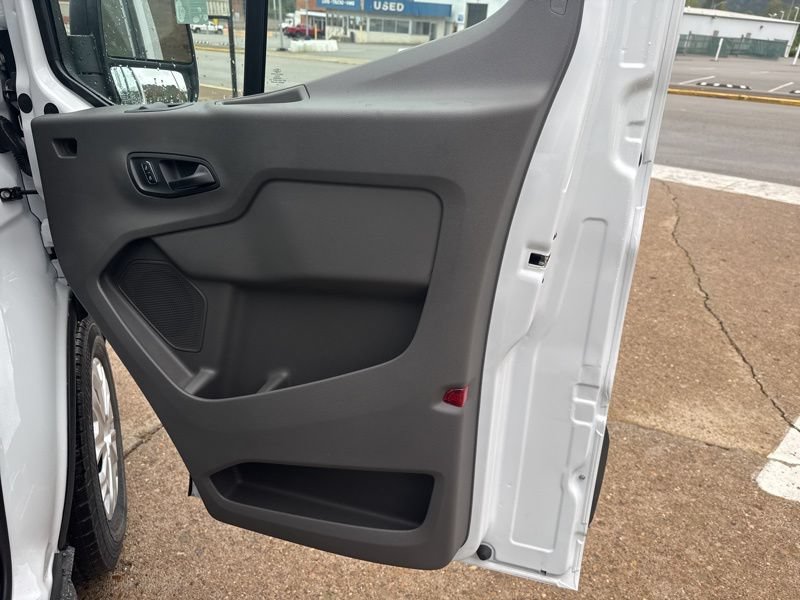 New 2025 Ford Transit 350 Low Roof RWD image 15