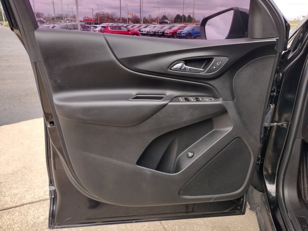 Used 2019 Chevrolet Equinox LT image 28