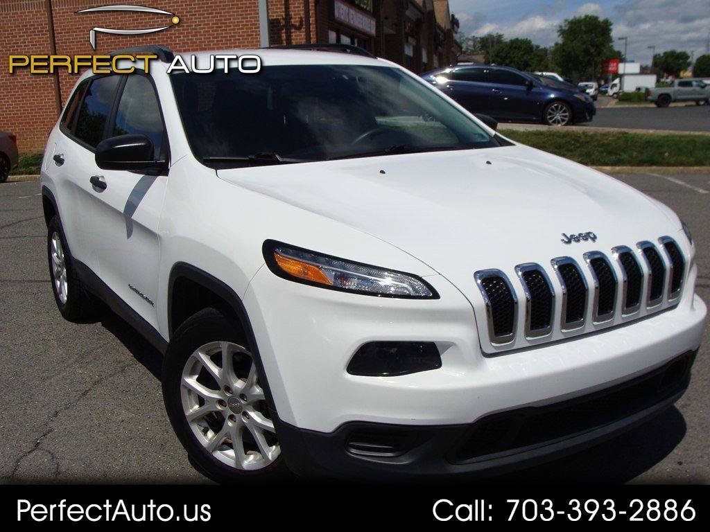 Used 2017 Jeep Cherokee Sport FWD image 1