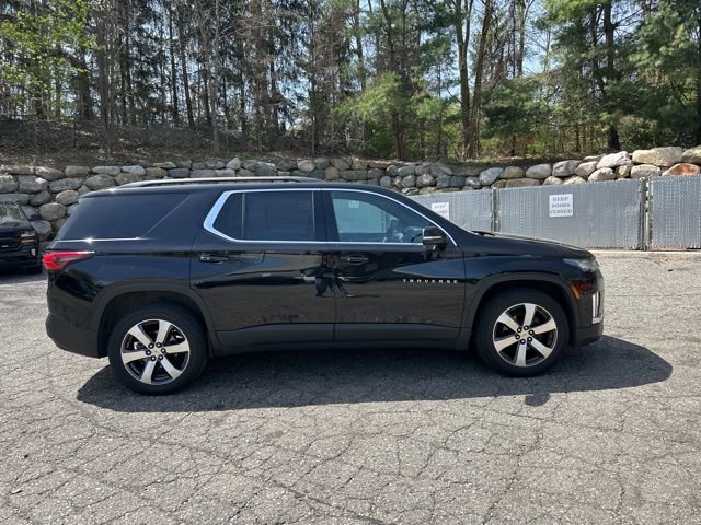Used 2023 Chevrolet Traverse LT w/ LT Premium Package AWD/4WD image 7