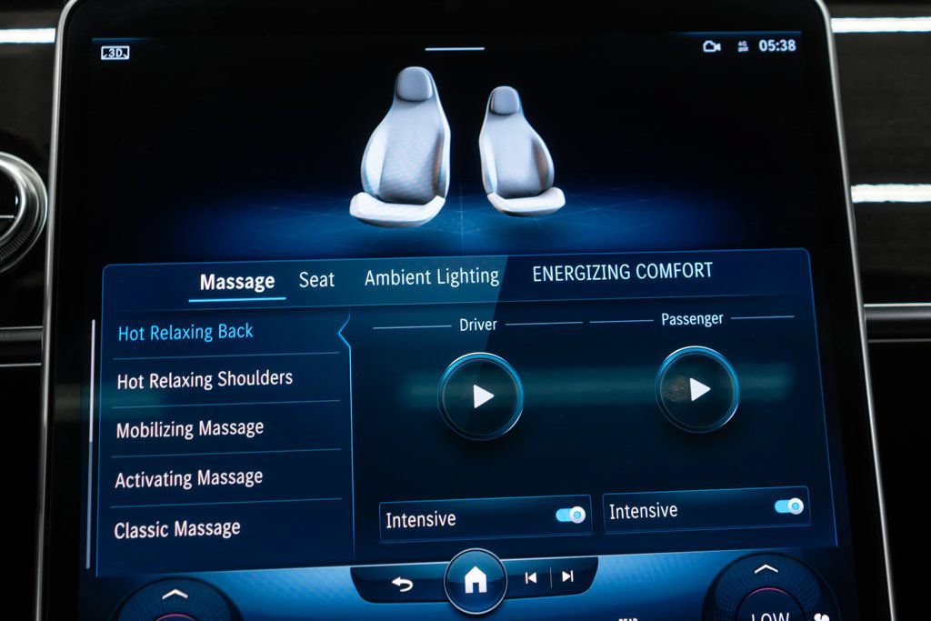 Used 2022 Mercedes-Benz S 580 4MATIC Sedan image 35