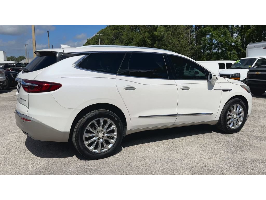 Certified 2018 Buick Enclave Premium w/ Experience Buick Package FWD image 9