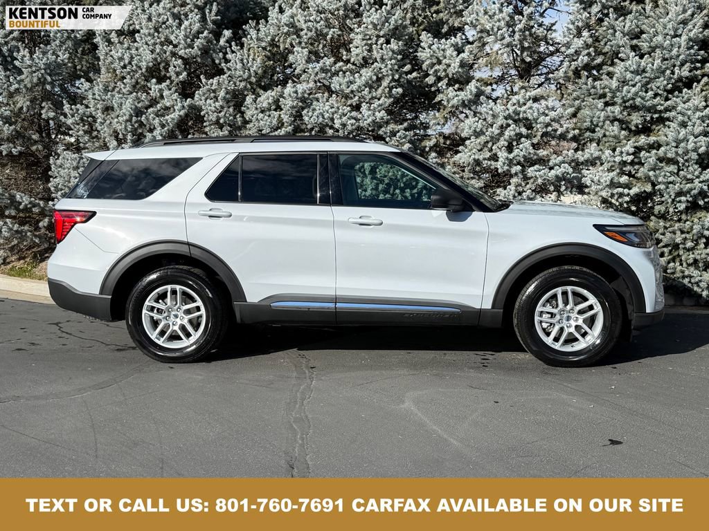 Used 2025 Ford Explorer Active image 9
