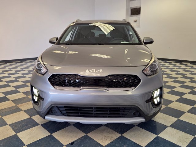 Used 2022 Kia Niro LX FWD image 2