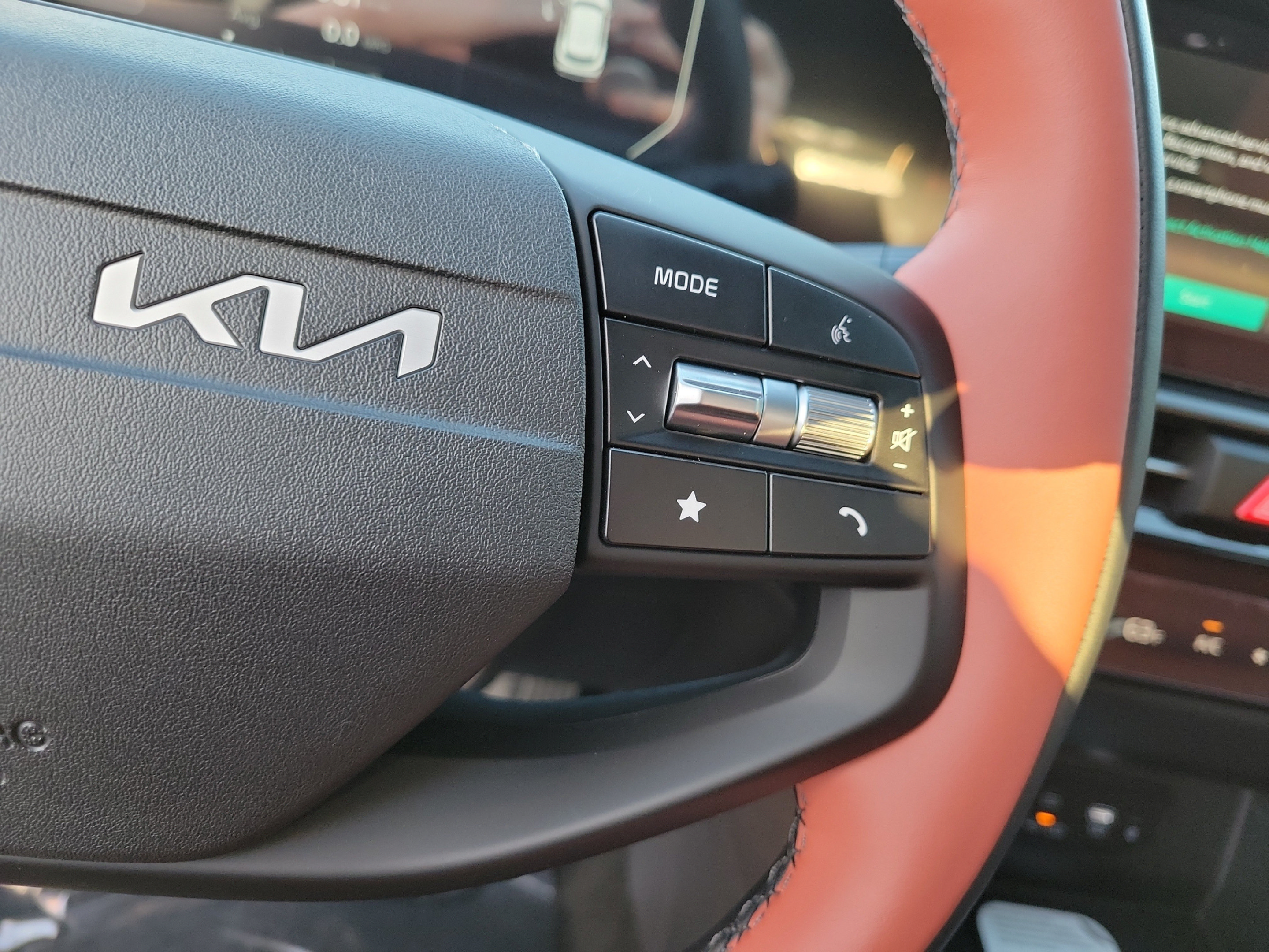 New 2027 Kia Sportage SX FWD image 23