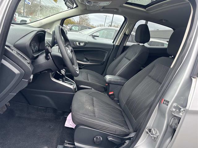 Used 2021 Ford EcoSport SE w/ SE Convenience Package image 9