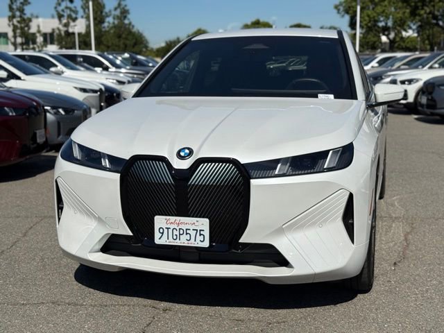 Used 2026 BMW iX xDrive45 w/ Climate Comfort Package image 3