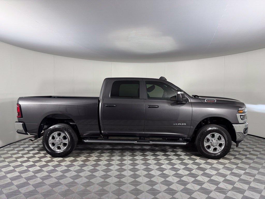 Used 2026 RAM 2500 Big Horn AWD/4WD image 7