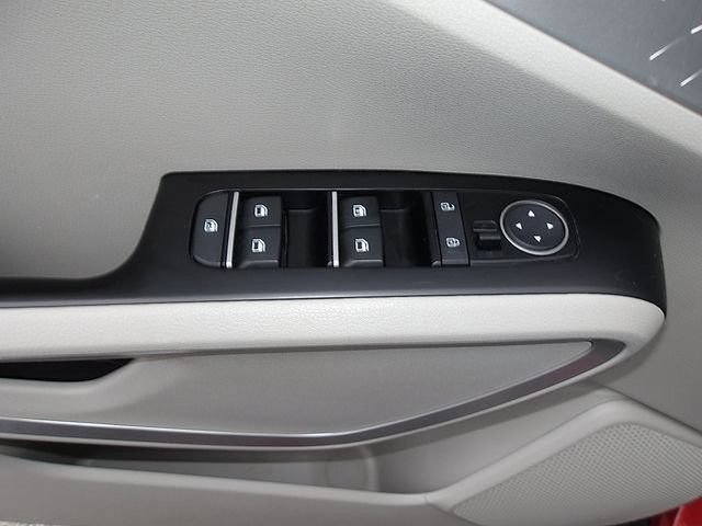 Certified 2024 Kia Soul LX FWD image 15