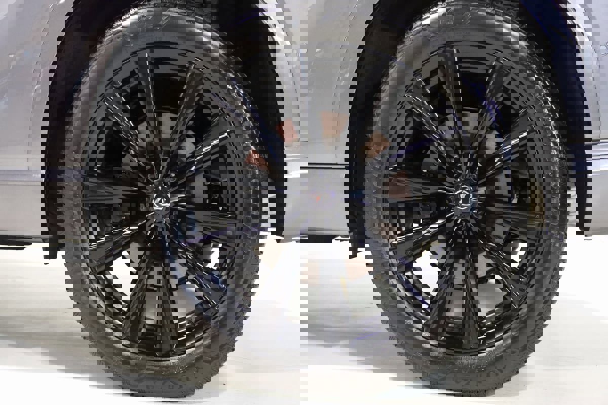 Used 2023 Lexus RX 500h F Sport image 71