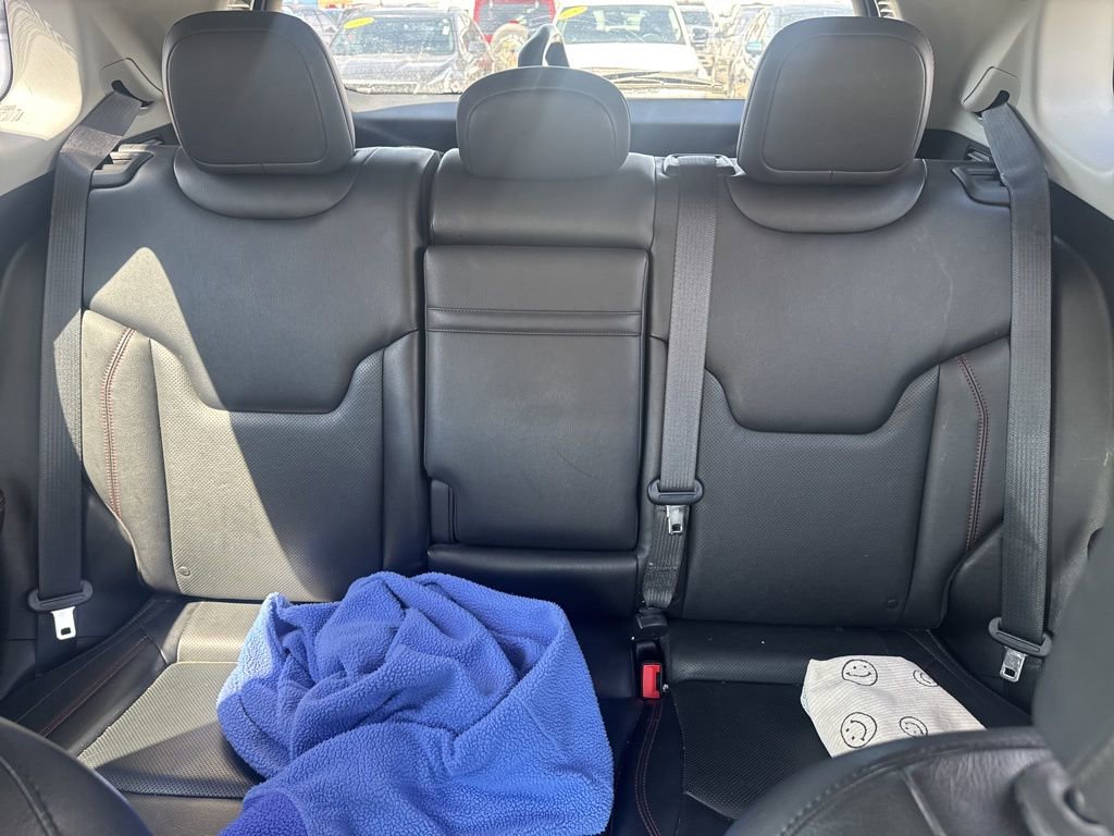 Used 2017 Jeep Compass Trailhawk w/ Leather Interior Group AWD/4WD image 15