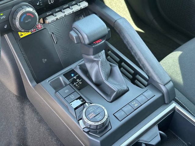 Used 2025 Toyota 4Runner TRD Off-Road image 19