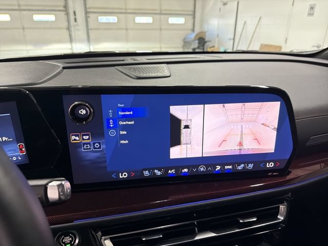 Certified 2026 Chevrolet Traverse RS w/ LPO, Floor Liner Package FWD image 28