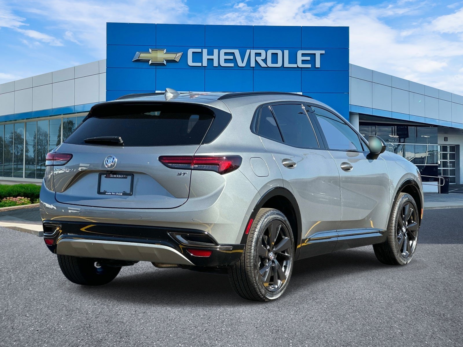 Certified 2023 Buick Envision Essence w/ Sport Touring Package AWD/4WD image 3