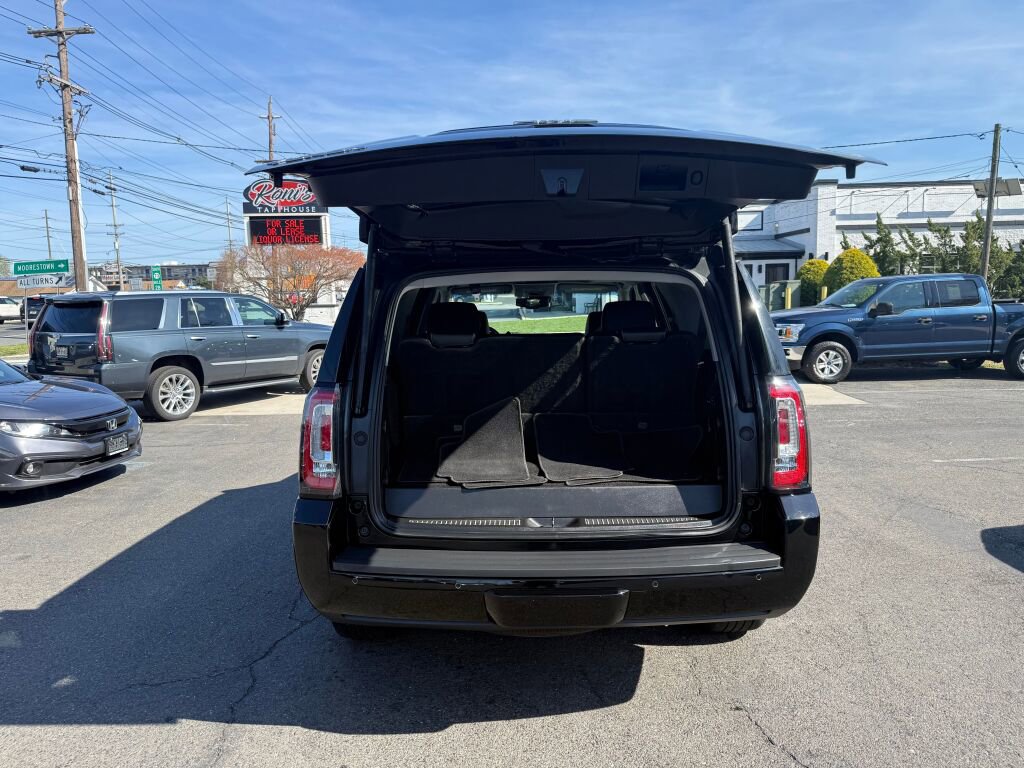 Used 2019 GMC Yukon SLT w/ Open Road Package image 35