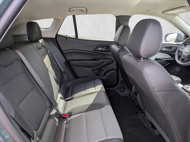 Used 2025 Chevrolet Trax LT image 24