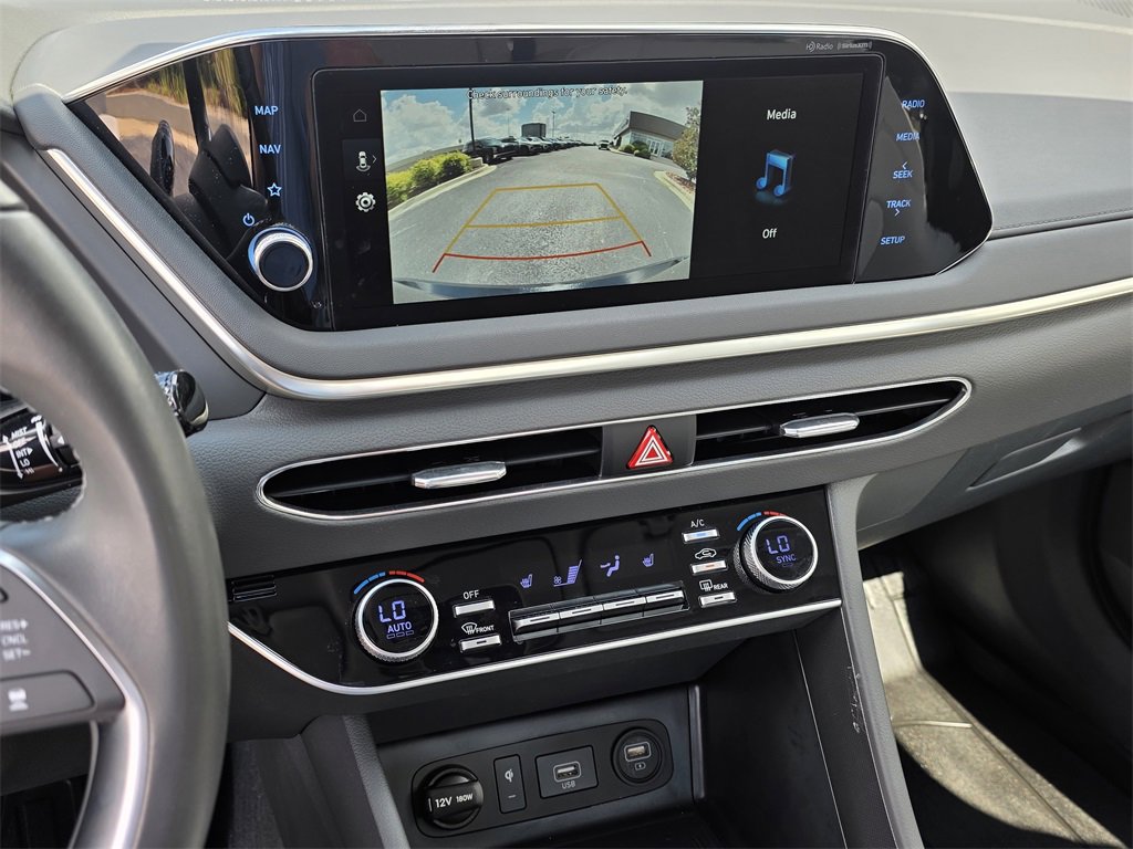 Used 2023 Hyundai Sonata SEL w/ Convenience Package image 10