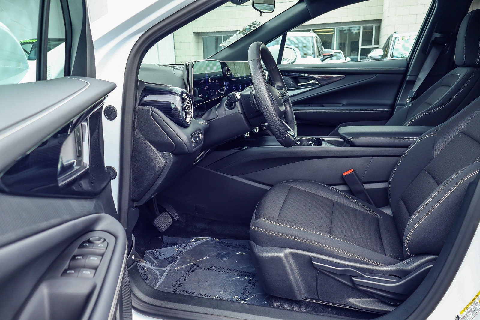 Used 2025 Chevrolet Blazer EV LT w/ Midnight/Sport Edition FWD image 2