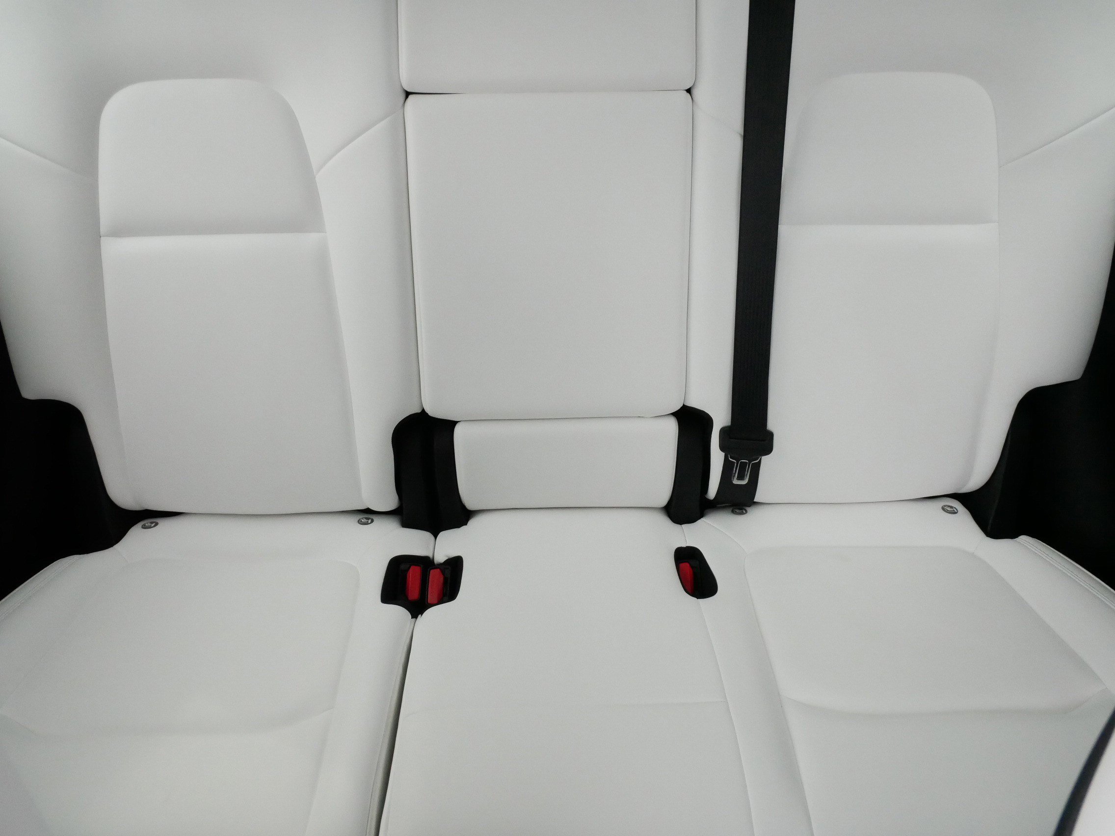 Used 2023 Tesla Model Y AWD image 13