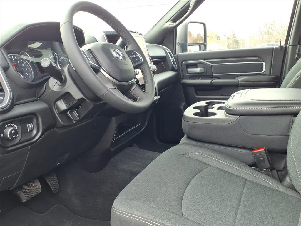 Used 2025 RAM 2500 Big Horn image 12