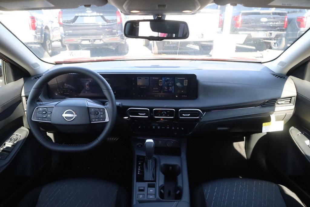 New 2026 Nissan Sentra SV w/ SV Convenience Package image 7