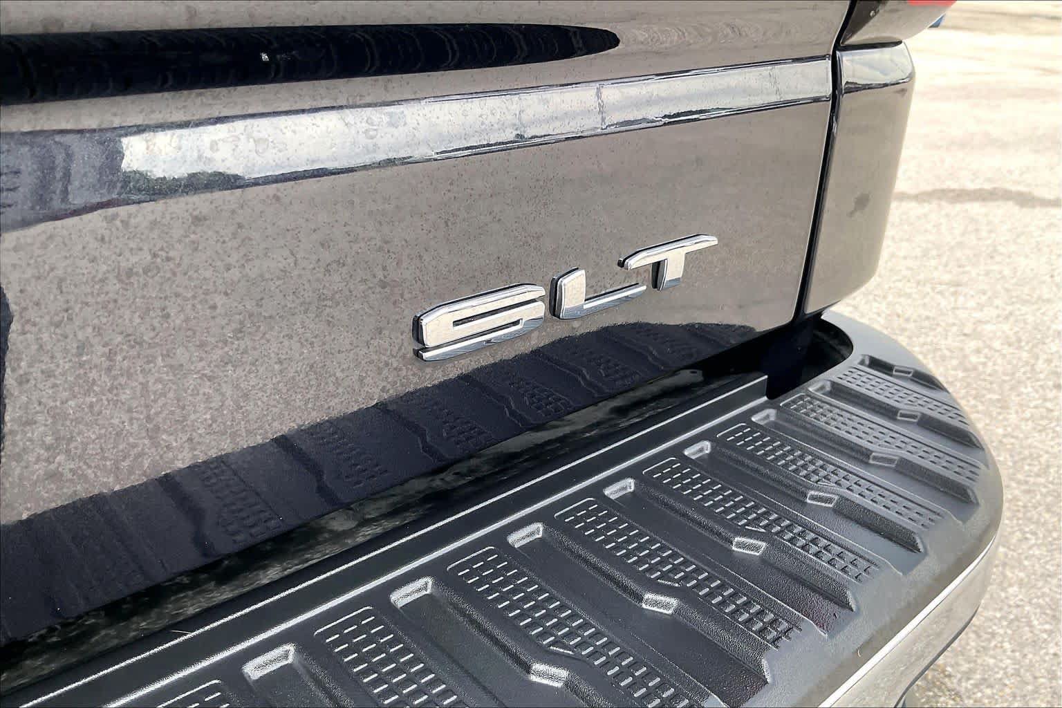 Used 2026 GMC Sierra 1500 SLT RWD image 31
