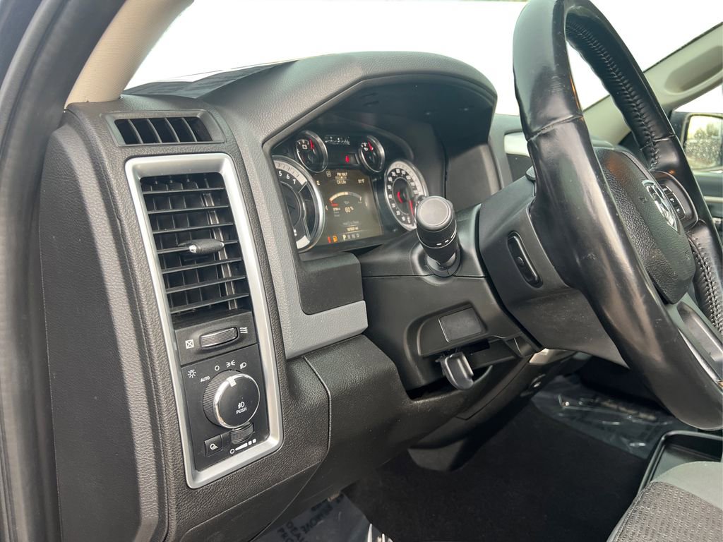 Used 2019 RAM 1500 Big Horn image 19